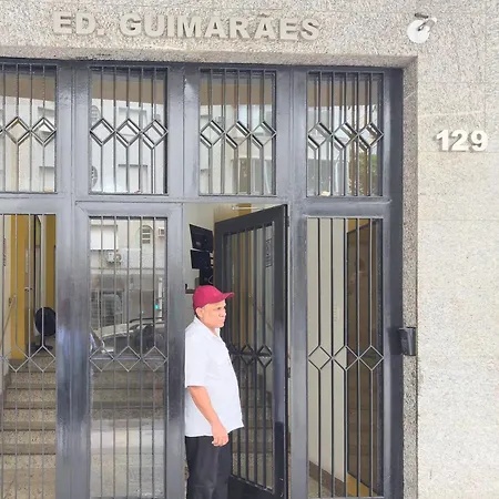 Refúgio Aconchegante a 2 Min da Praia!-2